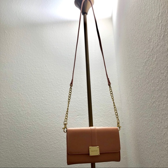 Bebe Crossbody/ wallet - Picture 2 of 8